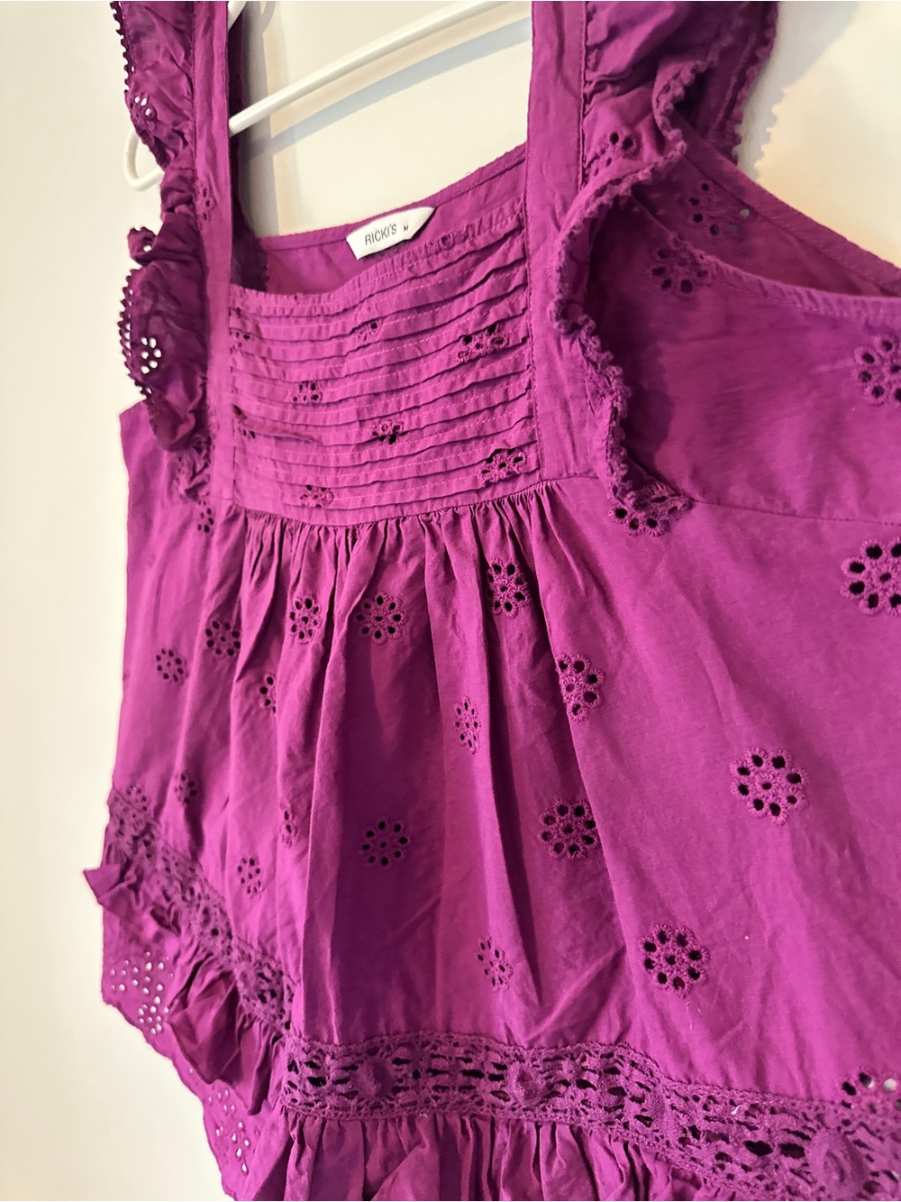 Rickis Eyelet Tiered Ruffle Tank | Size Medium | 100% Cotton - Picture 3 of 10